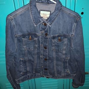 Light wash Jean jacket